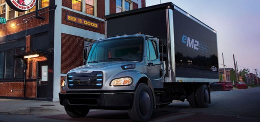 Freightliner eM2 Daimler Trucks North America 2