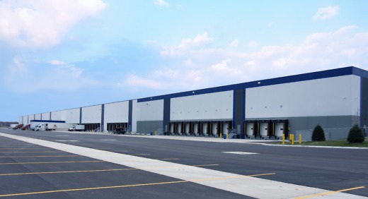 Penski Logistics recently celebrated the grand opening of its 606,000-square-foot, build-to-suit standard freezer-cooler distribution center in Romulus, Mich.