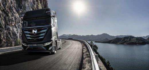 Nikola Tre, fuel cell electric cab-over truck