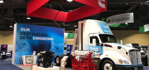 Cummins 15L Hydrogen Engine showcase at ACT Expo