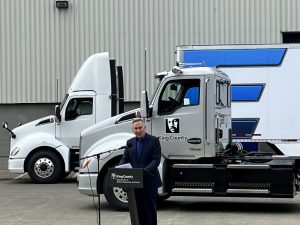 King County receives first electric truck, a new Kenworth T680E
