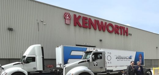 King Countys Kenworth T680E Battery Electric Vehicle Rolls Out of Kenworth Renton Plant king county t680e 3lr