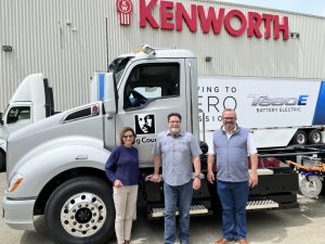King County receives first battery-electric truck, a new Kenworth T680E