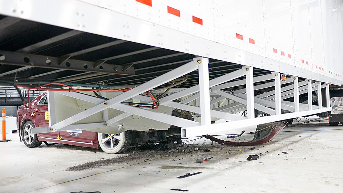 Side underride guard crash testing by IIHS of AngelWing guard by AirFlow Deflector