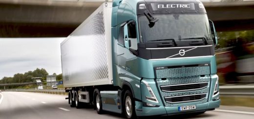 Volvo FH Electric Class 8 cab-over tractor